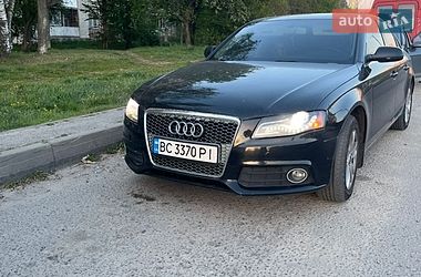 Седан Audi A4 2011 в Львові