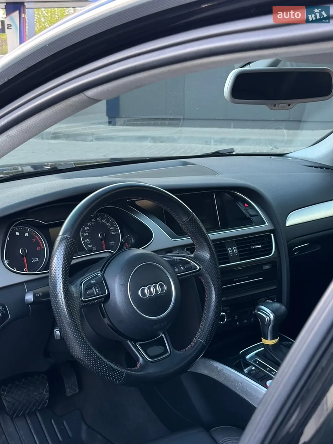 2012 Audi A4 - мініатюра 16