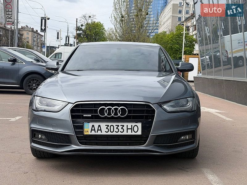 Седан Audi A4 2015 в Києві