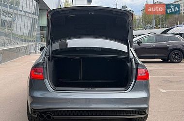 Седан Audi A4 2015 в Києві