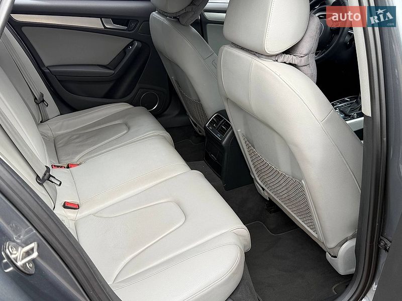 Седан Audi A4 2015 в Києві