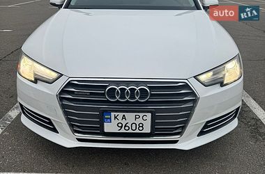 Седан Audi A4 2017 в Киеве