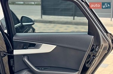 Седан Audi A4 2019 в Виннице