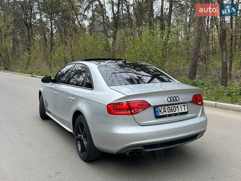 Седан Audi A4 2011 в Киеве