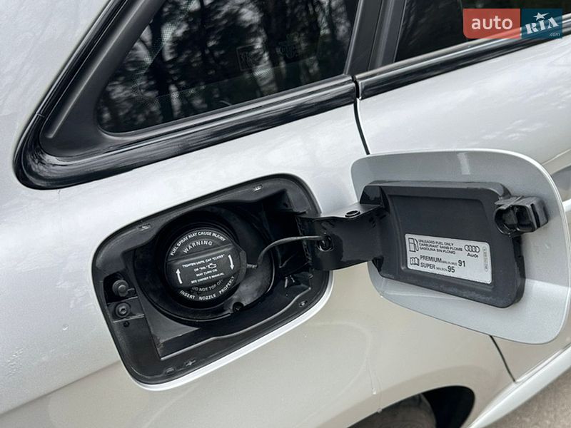Седан Audi A4 2011 в Киеве