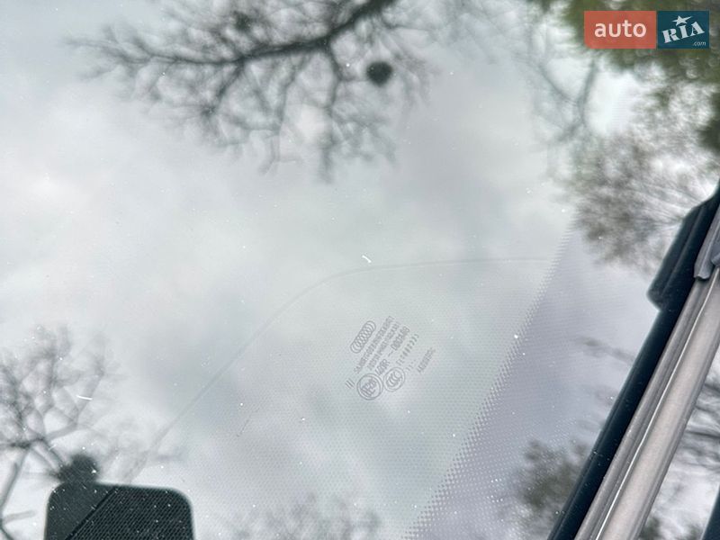 Седан Audi A4 2011 в Киеве