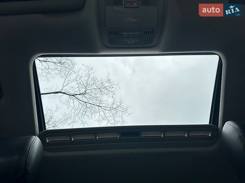 Седан Audi A4 2011 в Киеве