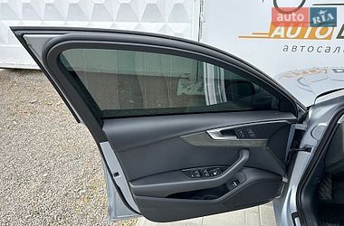 Седан Audi A4 2019 в Києві