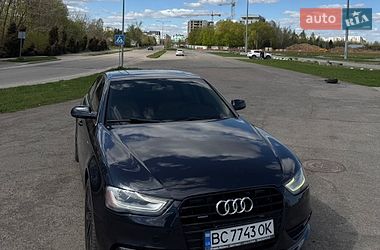 Седан Audi A4 2012 в Львові