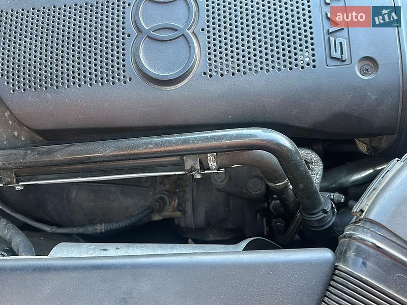 Седан Audi A4 1999 в Кицмани