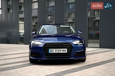 Седан Audi A4 2016 в Львове