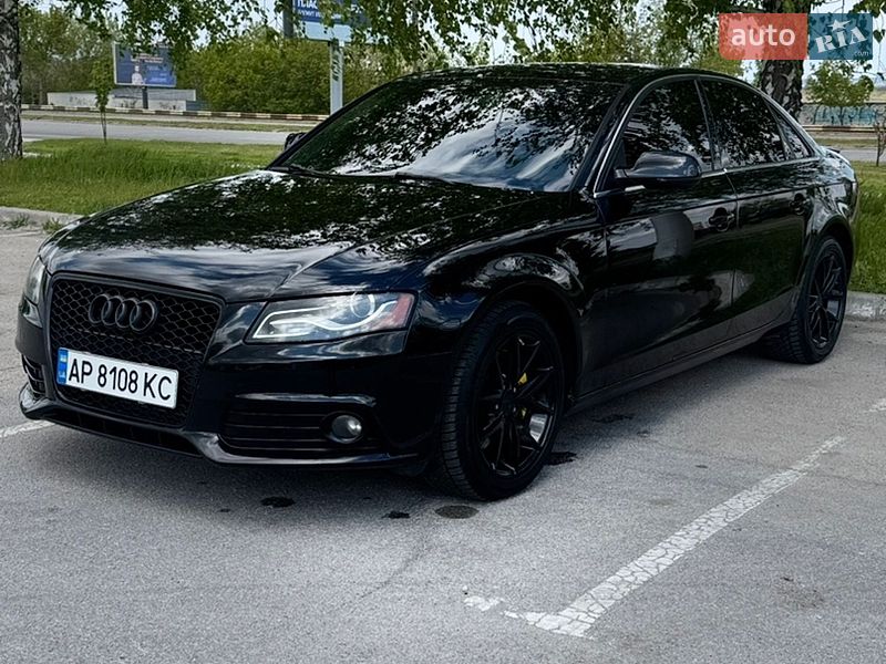 Седан Audi A4 2011 в Запоріжжі