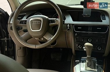 Седан Audi A4 2011 в Запоріжжі