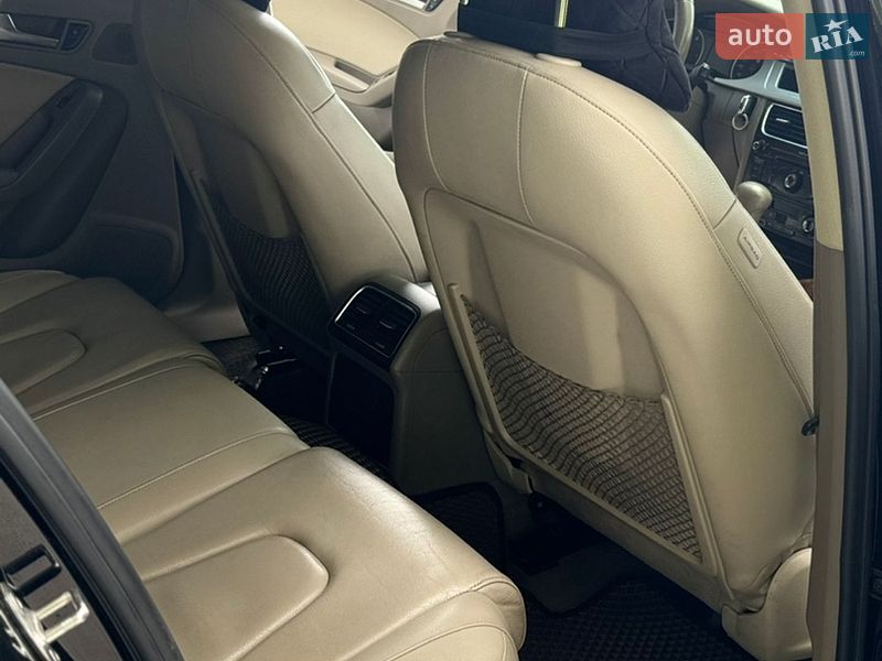 Седан Audi A4 2011 в Запоріжжі