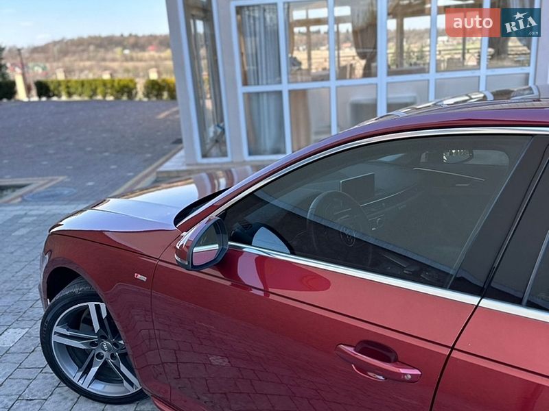 Седан Audi A4 2018 в Дрогобичі
