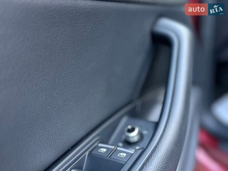 Седан Audi A4 2018 в Дрогобичі