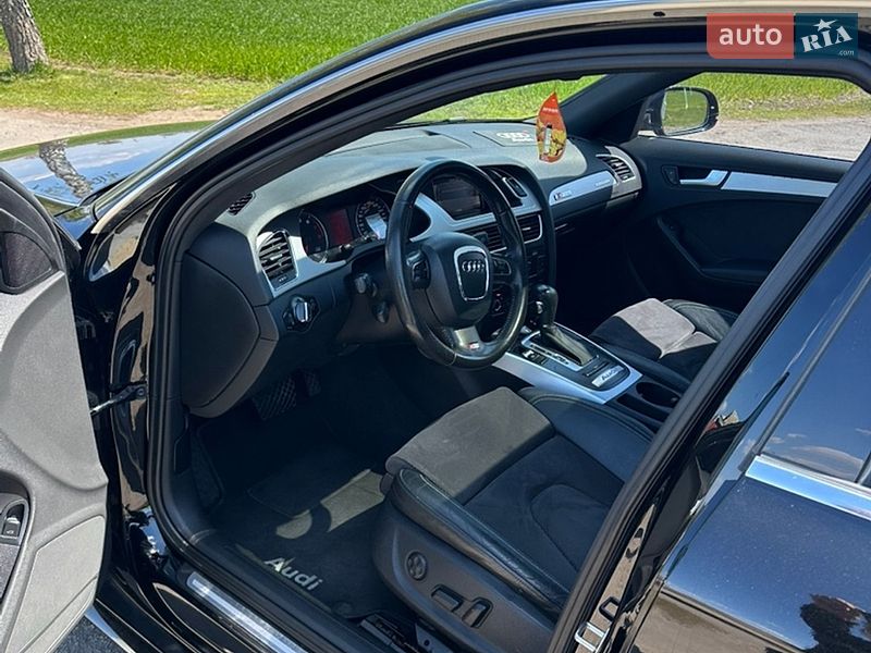 Седан Audi A4 2011 в Яготине