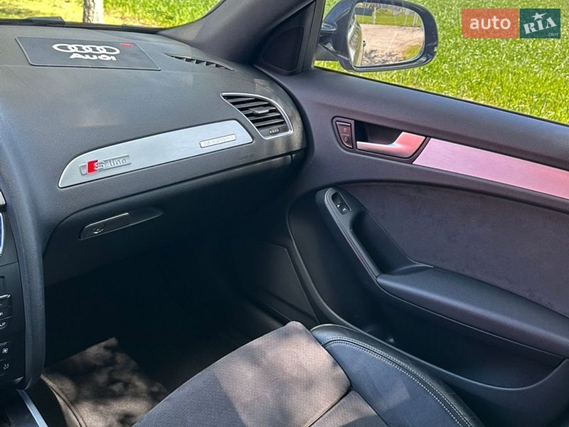 Седан Audi A4 2011 в Яготине