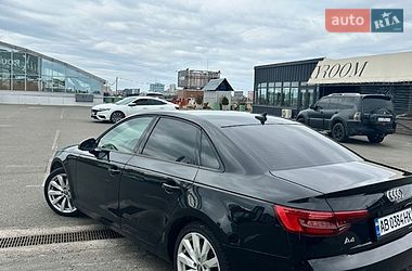Седан Audi A4 2016 в Киеве