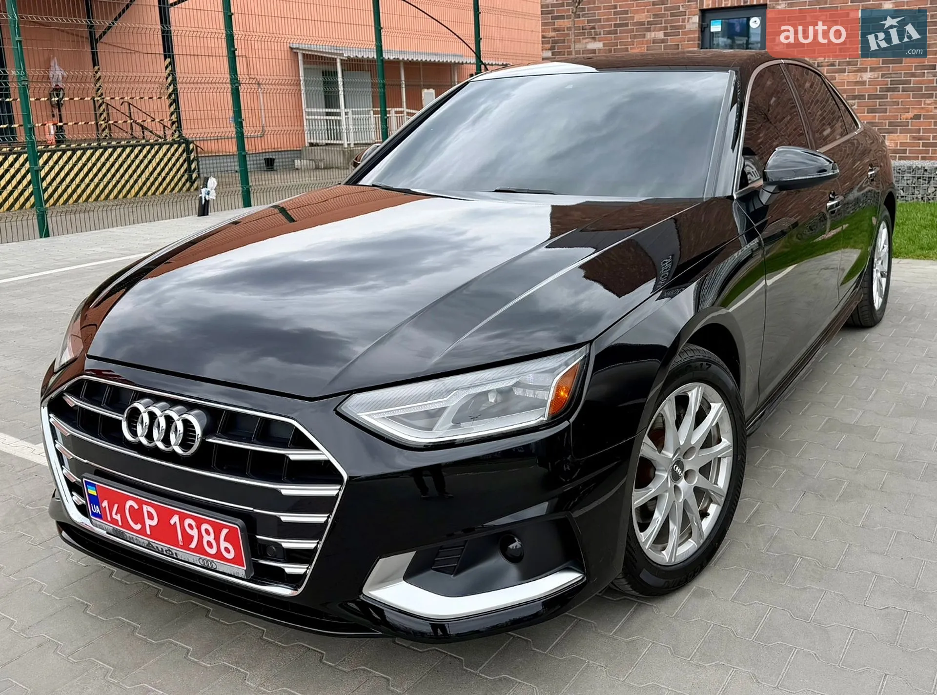 2020 Audi A4 - фото 1