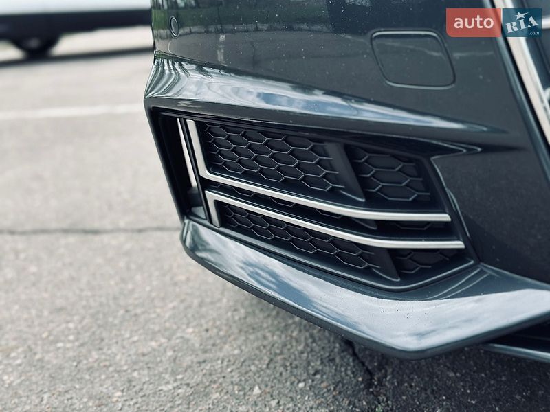 Седан Audi A4 2016 в Кременчуге