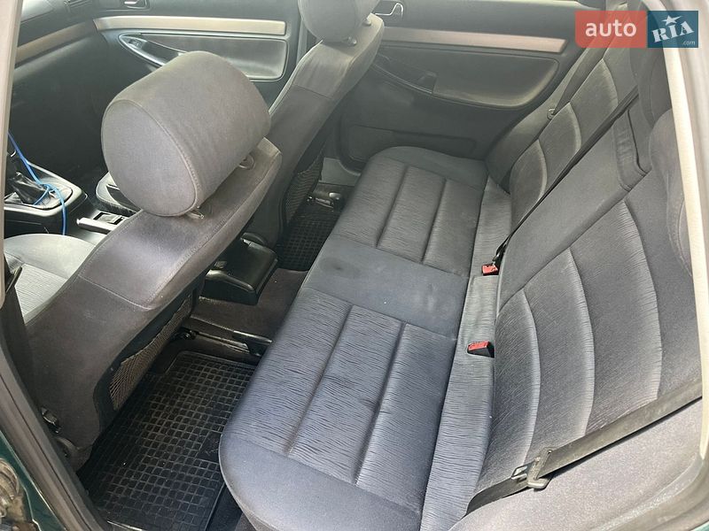 Универсал Audi A4 1998 в Кривом Роге