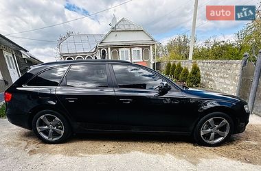 Універсал Audi A4 2013 в Чернівцях