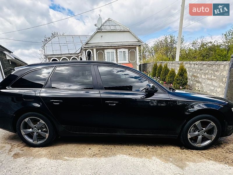 Універсал Audi A4 2013 в Чернівцях