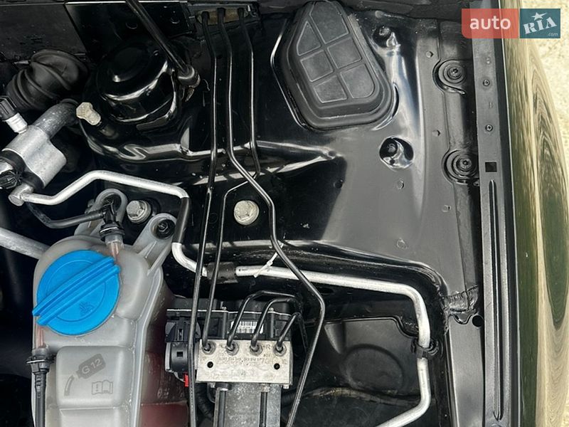 Універсал Audi A4 2013 в Чернівцях