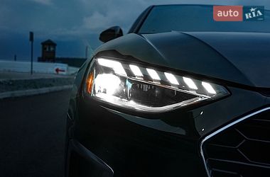 Седан Audi A4 2020 в Львові
