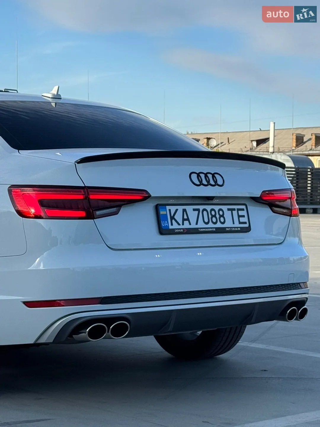 2016 Audi A4 - мініатюра 12