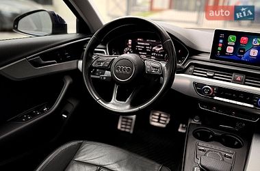 Седан Audi A4 2016 в Львове