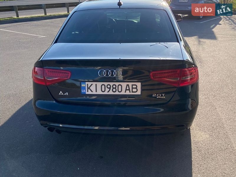 Седан Audi A4 2012 в Києві