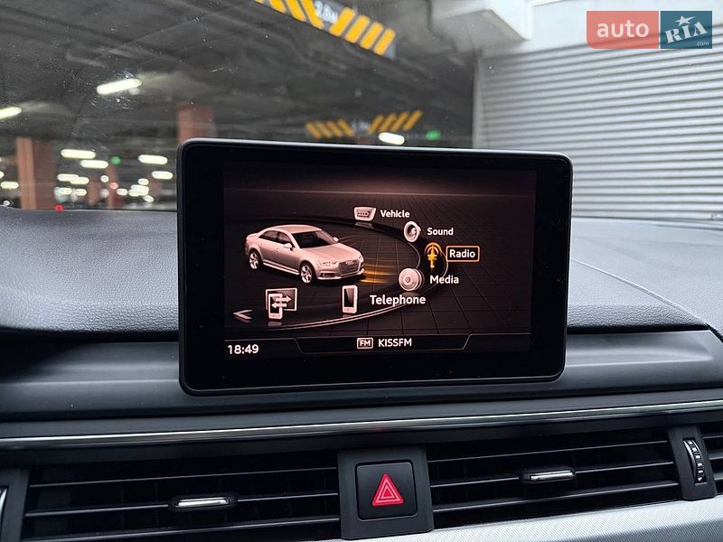 Седан Audi A4 2017 в Києві