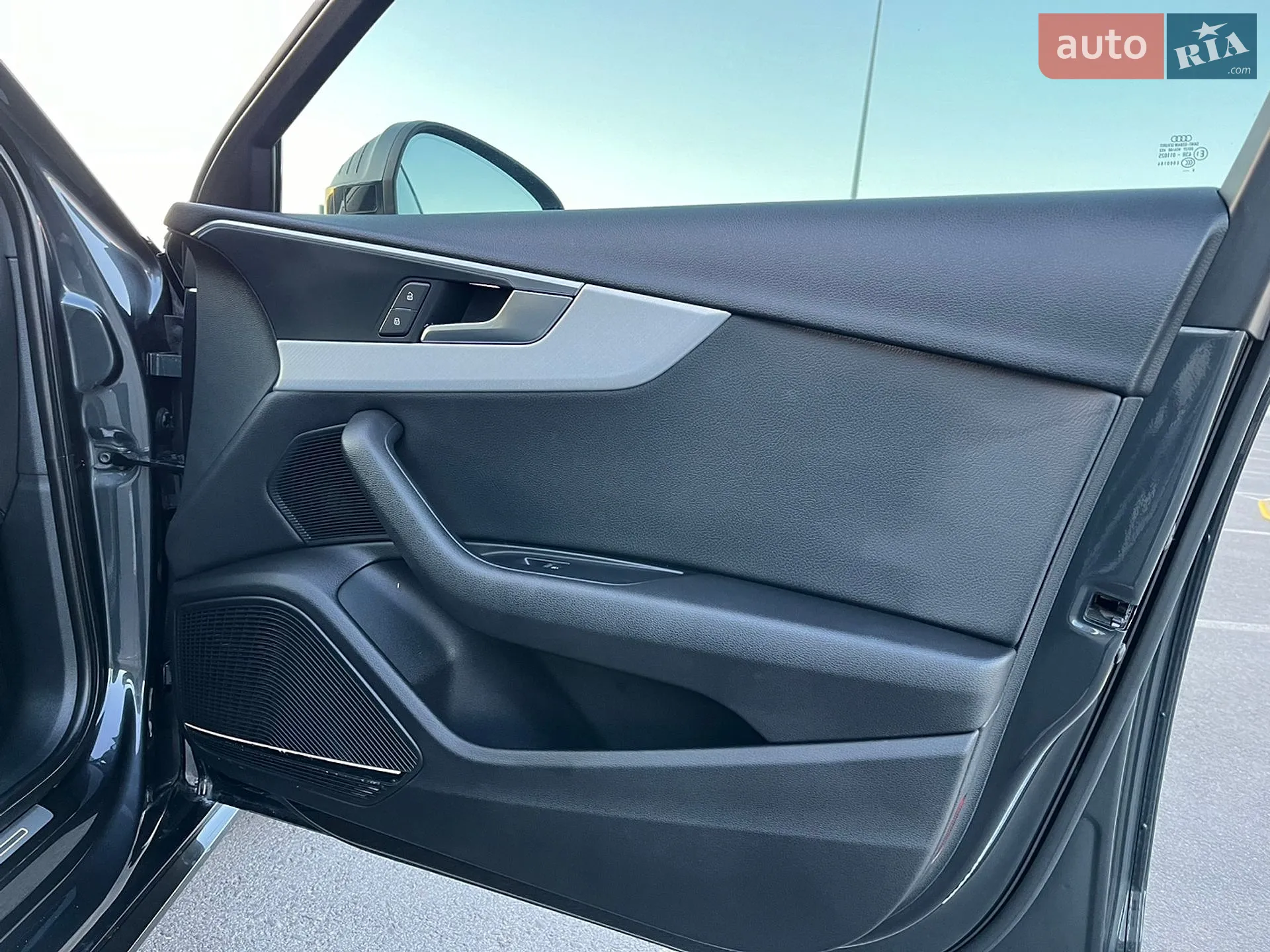 2017 Audi A4 - мініатюра 26