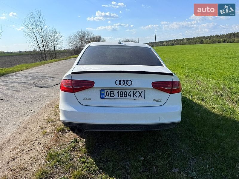 Седан Audi A4 2013 в Вінниці