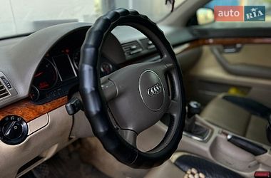 Седан Audi A4 2003 в Киеве