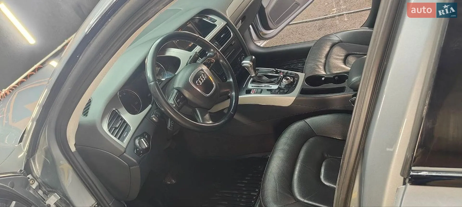 2011 Audi A4 - мініатюра 2