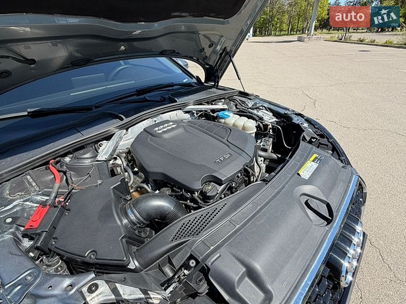 Седан Audi A4 2016 в Кривом Роге