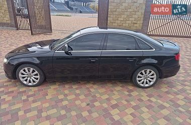 Седан Audi A4 2009 в Дніпрі