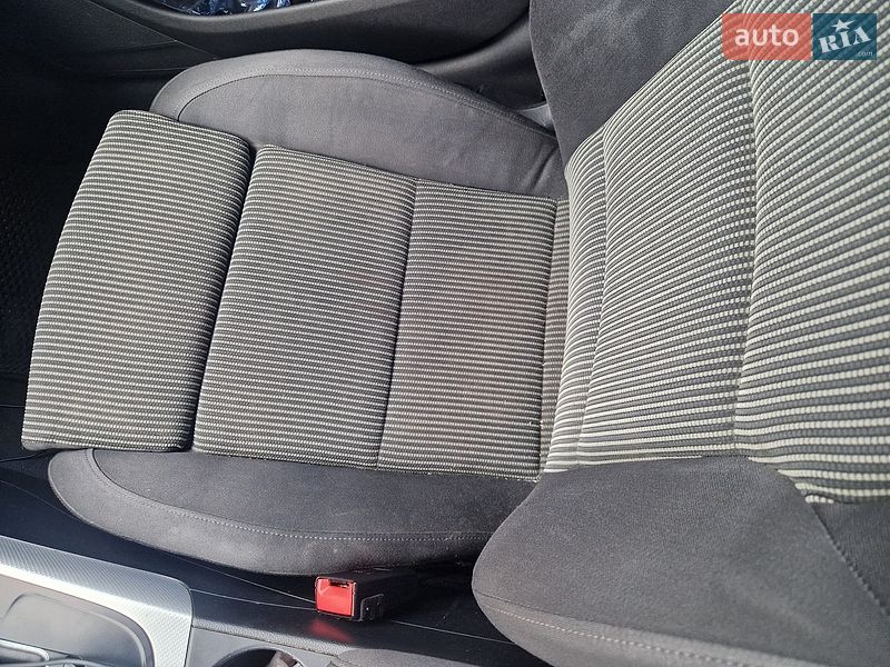 Седан Audi A4 2009 в Дніпрі