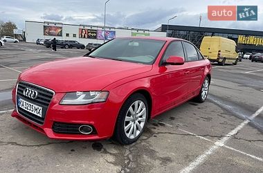 Седан Audi A4 2012 в Киеве