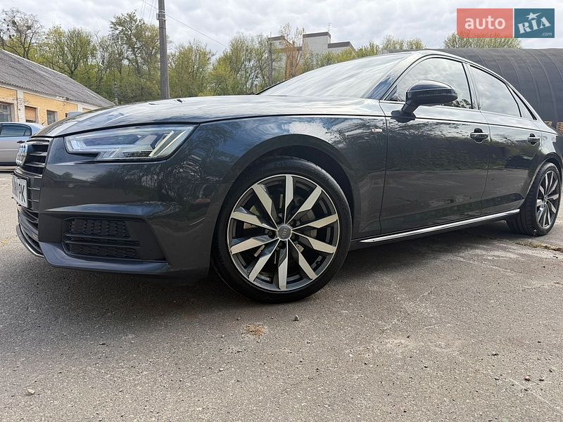 Седан Audi A4 2018 в Києві