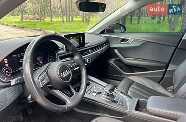 Седан Audi A4 2017 в Каменском