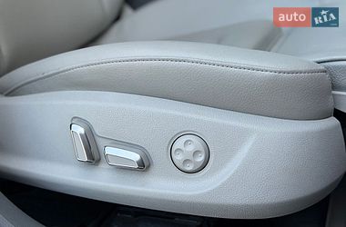 Седан Audi A4 2012 в Одесі