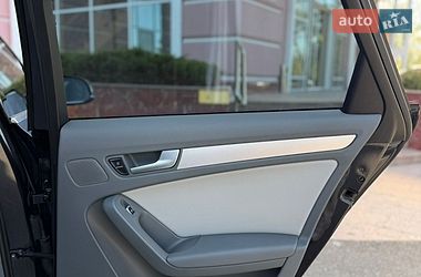 Седан Audi A4 2012 в Одесі