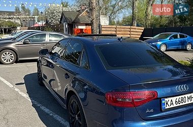 Седан Audi A4 2015 в Киеве