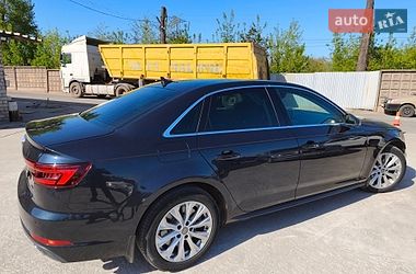 Седан Audi A4 2018 в Кривому Розі