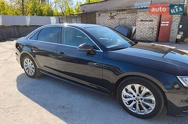 Седан Audi A4 2018 в Кривому Розі