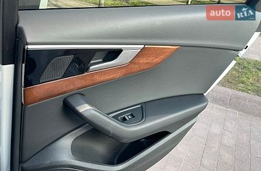 Седан Audi A4 2022 в Житомирі